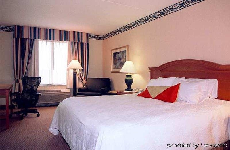 Hilton Garden Inn Poughkeepsie/Fishkill Zimmer foto